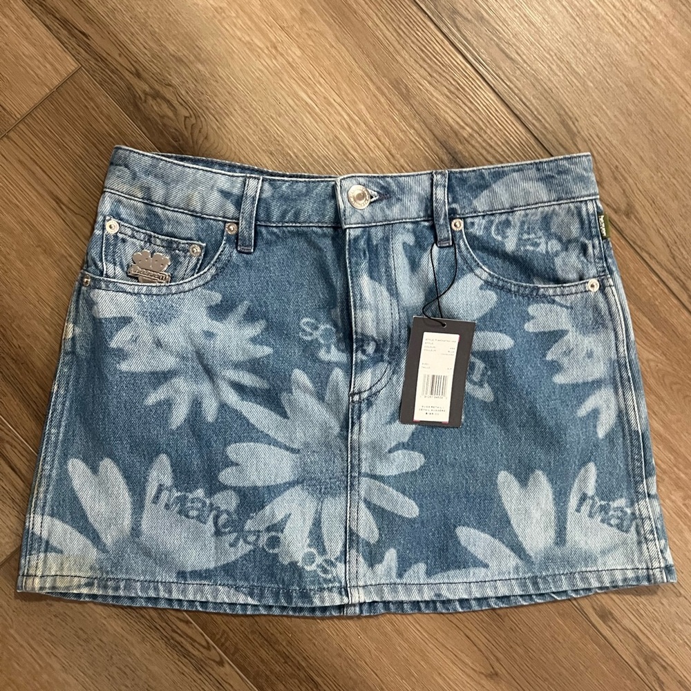 Heaven by Marc Jacob’s denim mini skirt